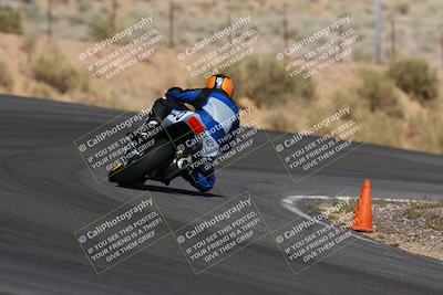 media/Apr-19-2025-AHRMA (Sat) [[3d98ca3309]]/Race/Group 8/Turn 4 part 2/